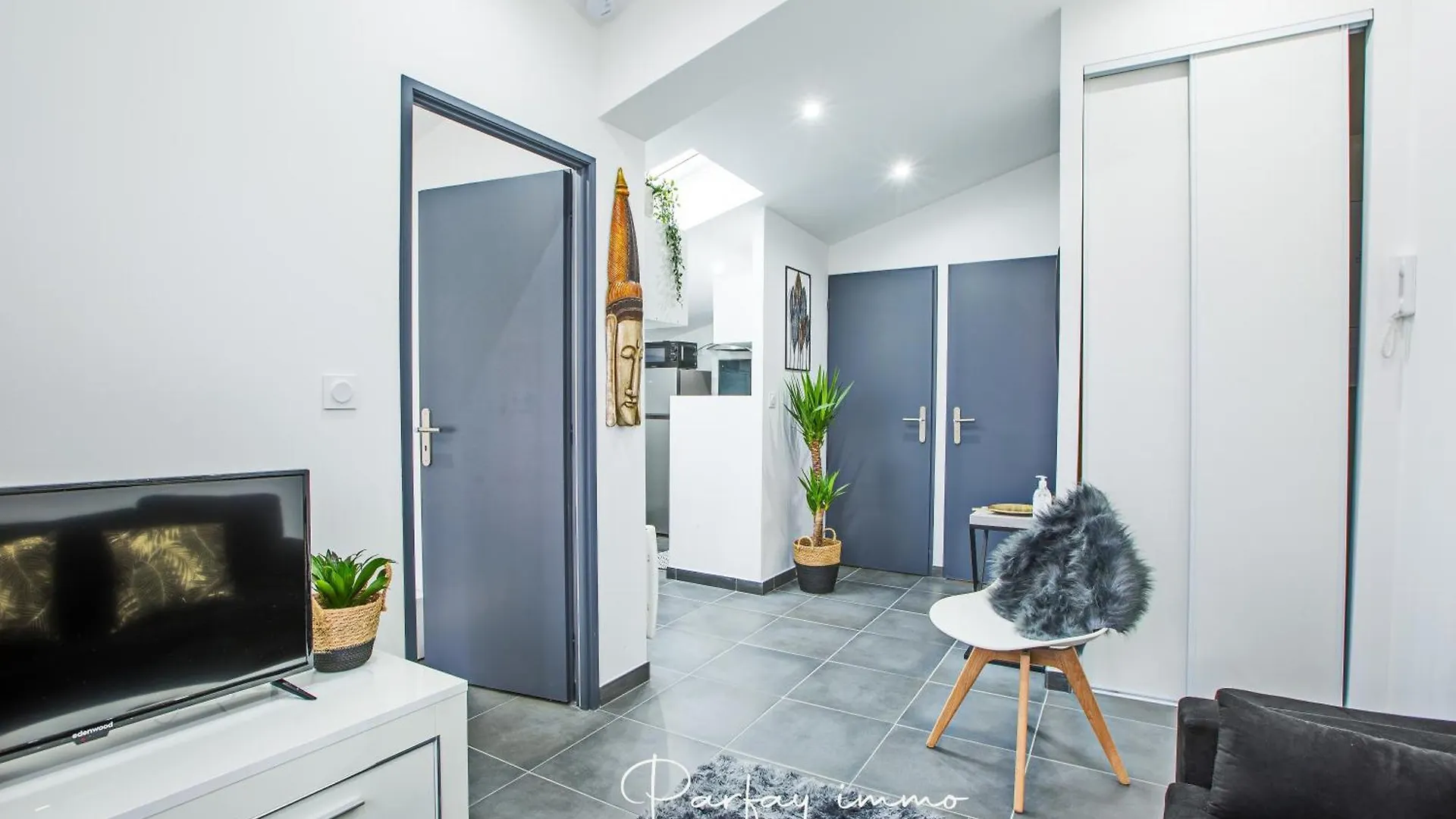 Agreable Et Moderne 2 Pieces ~ Confort Et Design Clermont-Ferrand Apartment